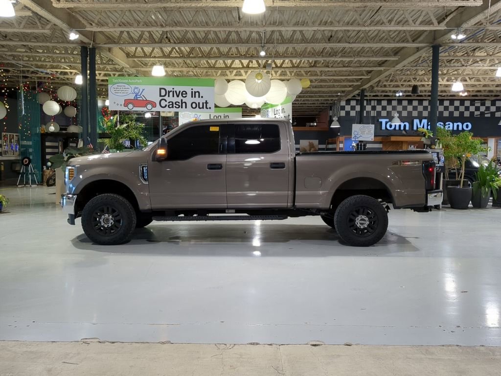 Used 2018 Ford F250 XLT w/ XLT Value Package image 11
