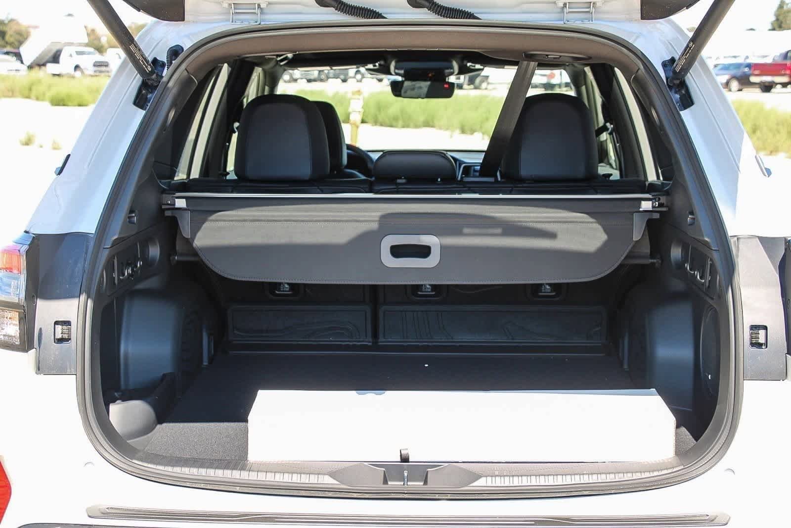 New 2025 Subaru Forester Limited AWD/4WD image 18