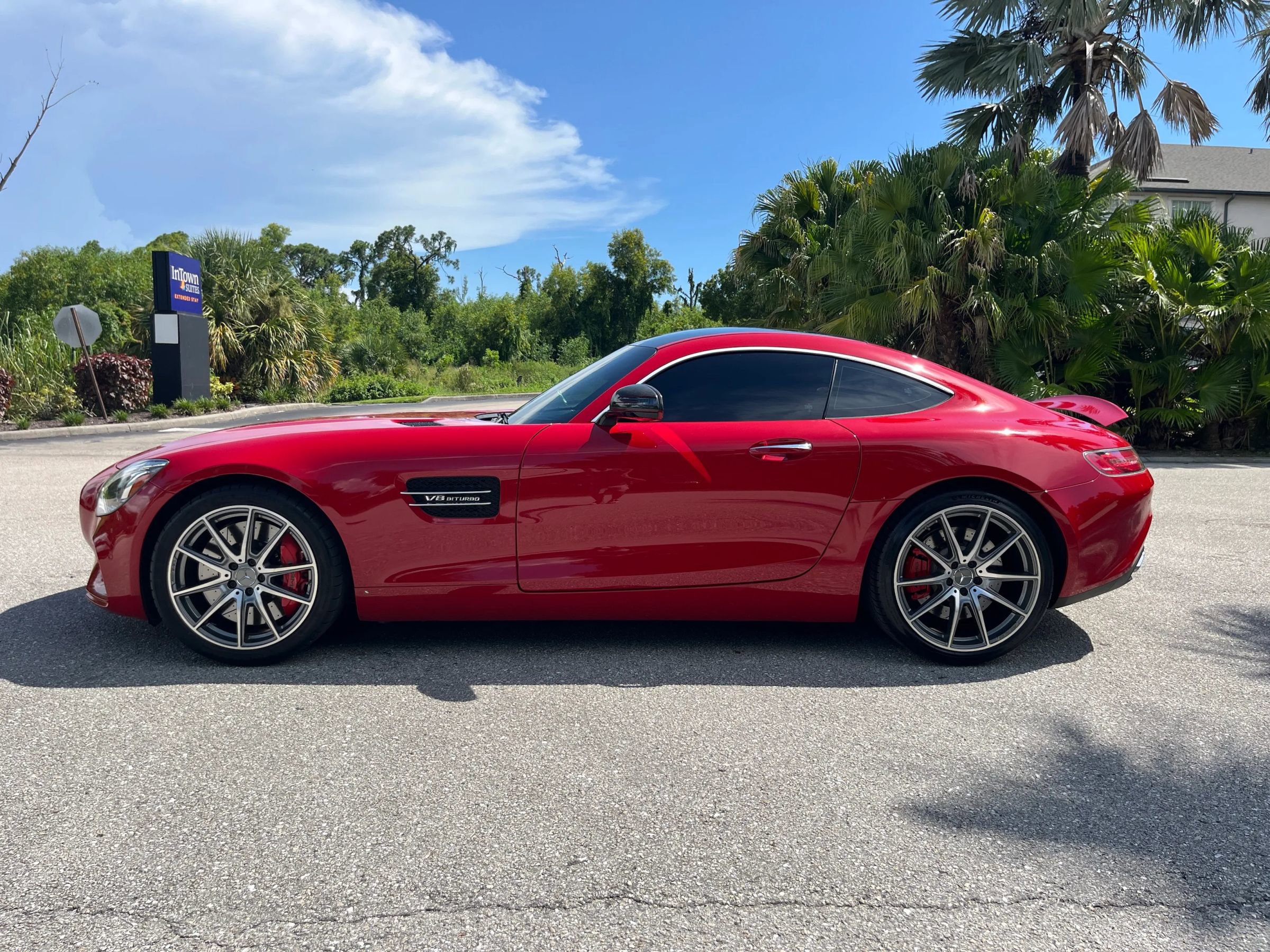 Used 2016 Mercedes-Benz AMG GT S image 23