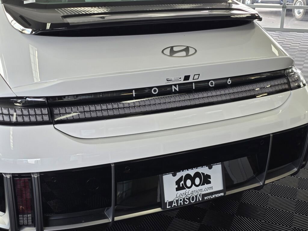New 2025 Hyundai Ioniq 6 SEL image 13