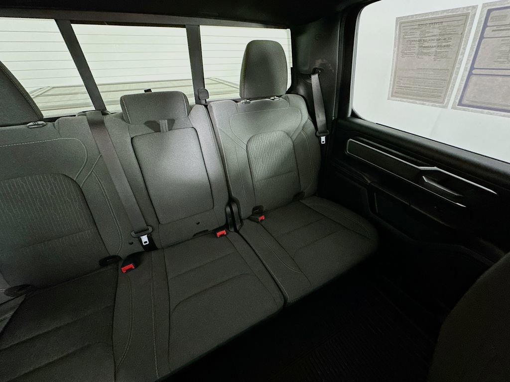 Used 2021 RAM 1500 Big Horn AWD/4WD image 14