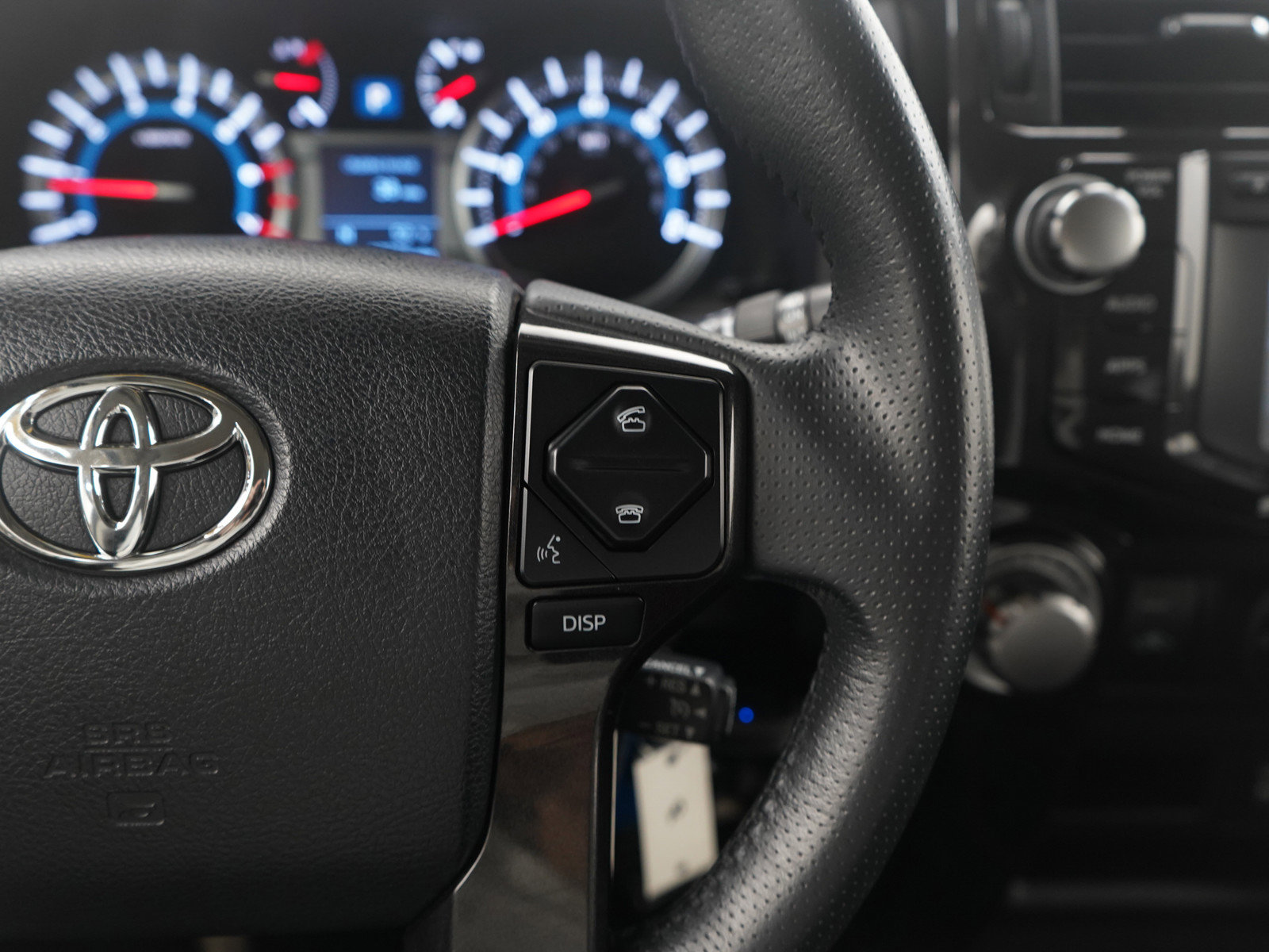 Used 2018 Toyota 4Runner TRD Off-Road Premium image 25