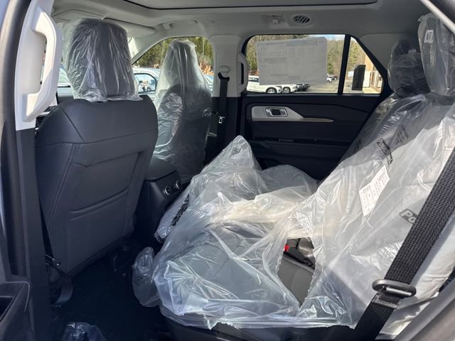 New 2026 Ford Explorer Active w/ Active Comfort Package image 10
