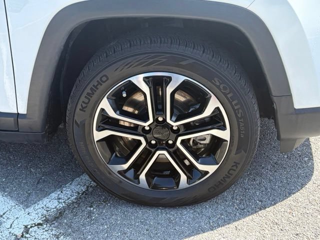 Used 2023 Jeep Compass Limited AWD/4WD image 11