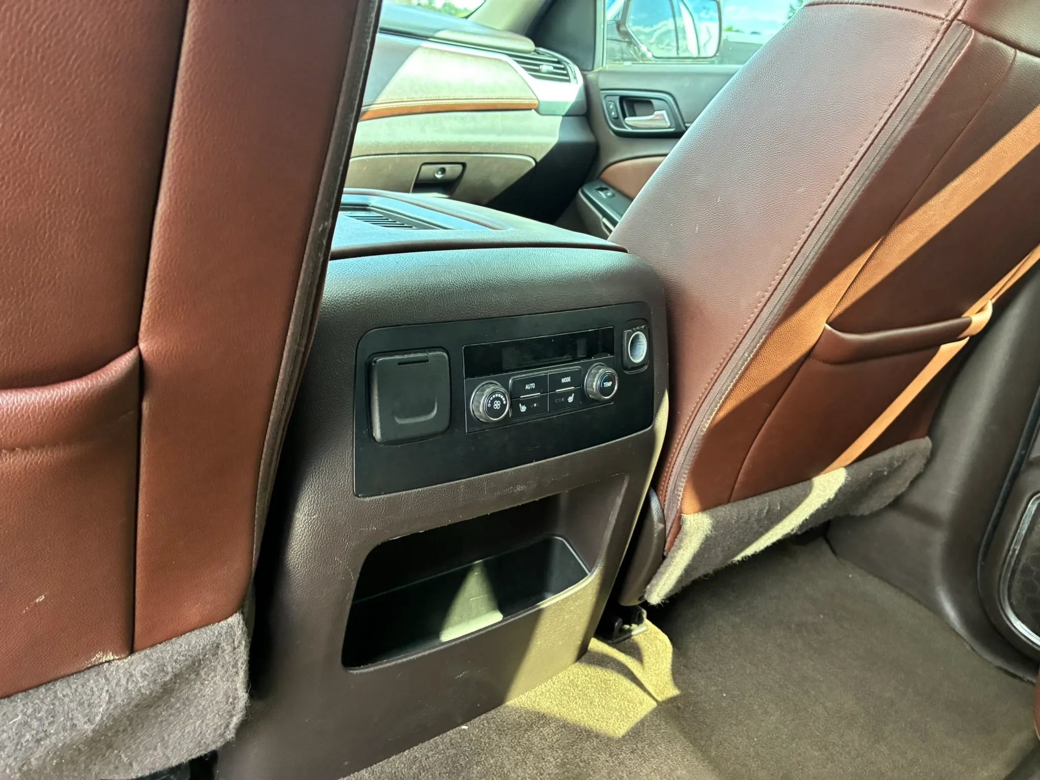 Used 2017 Chevrolet Tahoe Premier AWD/4WD image 21