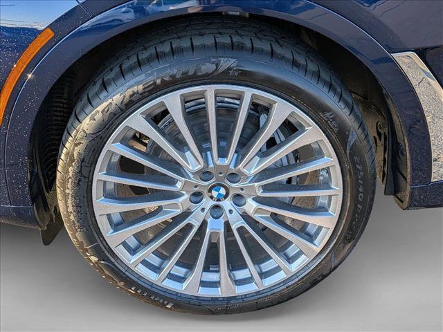 New 2026 BMW X7 xDrive40i image 9