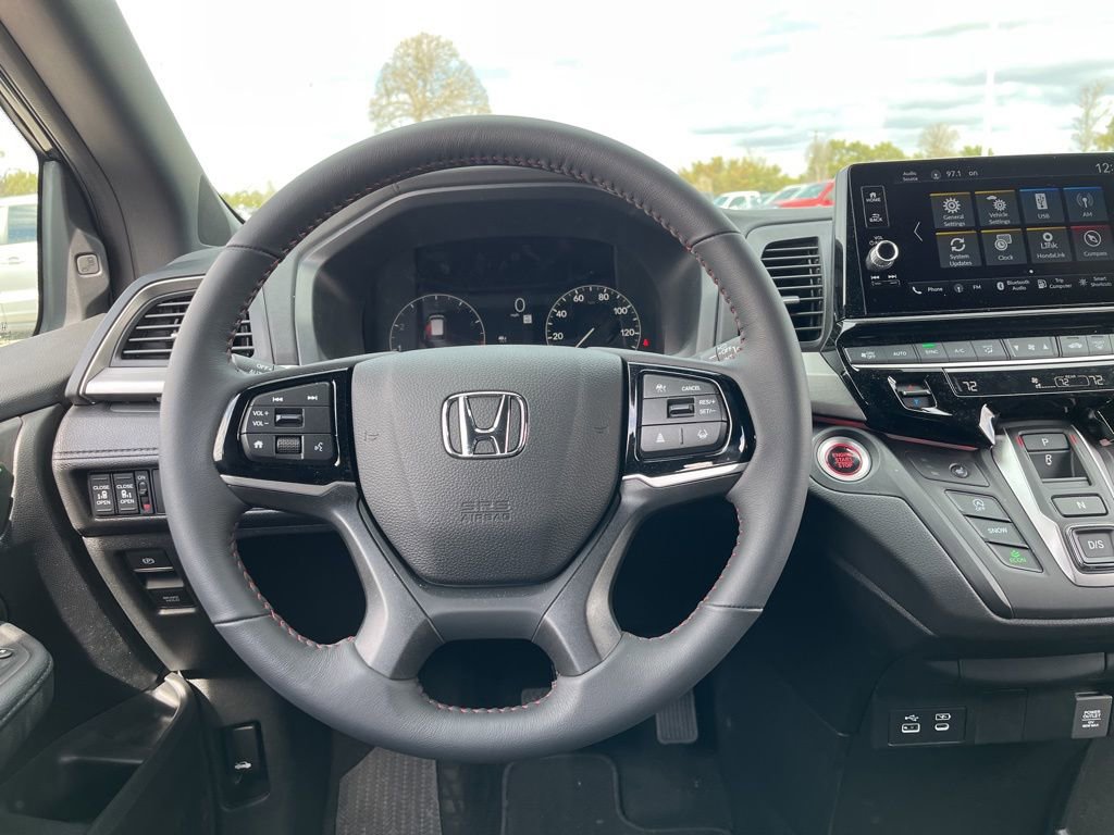 Certified 2026 Honda Odyssey Sport-L image 18