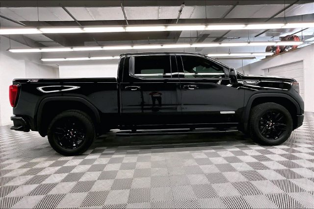 Used 2024 GMC Sierra 1500 Elevation w/ Elevation Premium Package AWD/4WD image 15