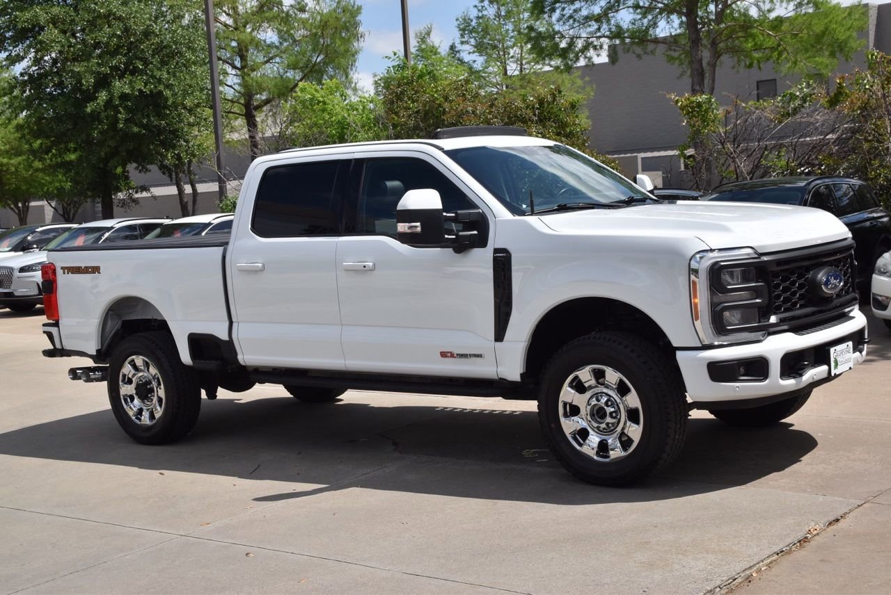 Used 2023 Ford F250 Lariat w/ Lariat Ultimate Package AWD/4WD image 5