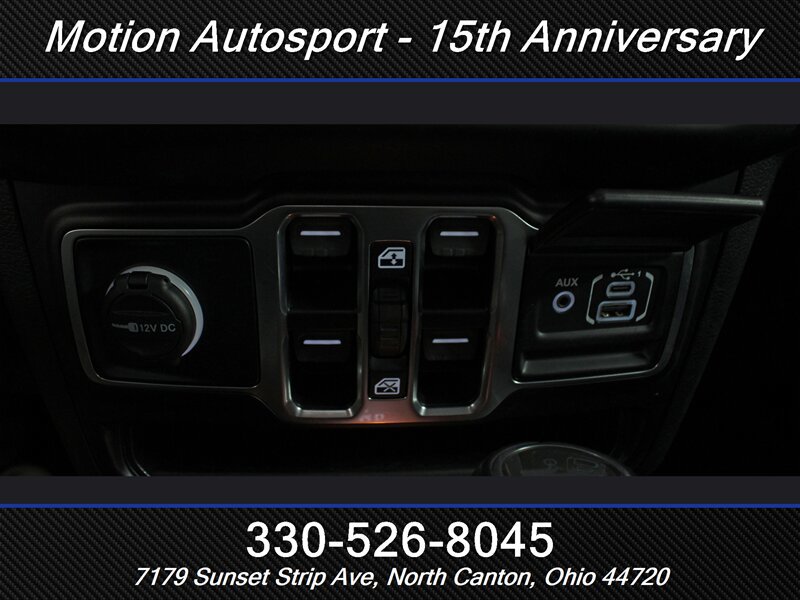 Used 2021 Jeep Wrangler Unlimited Sahara w/ LED Lighting Group AWD/4WD image 27