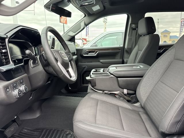 Used 2025 GMC Sierra 1500 Elevation image 11