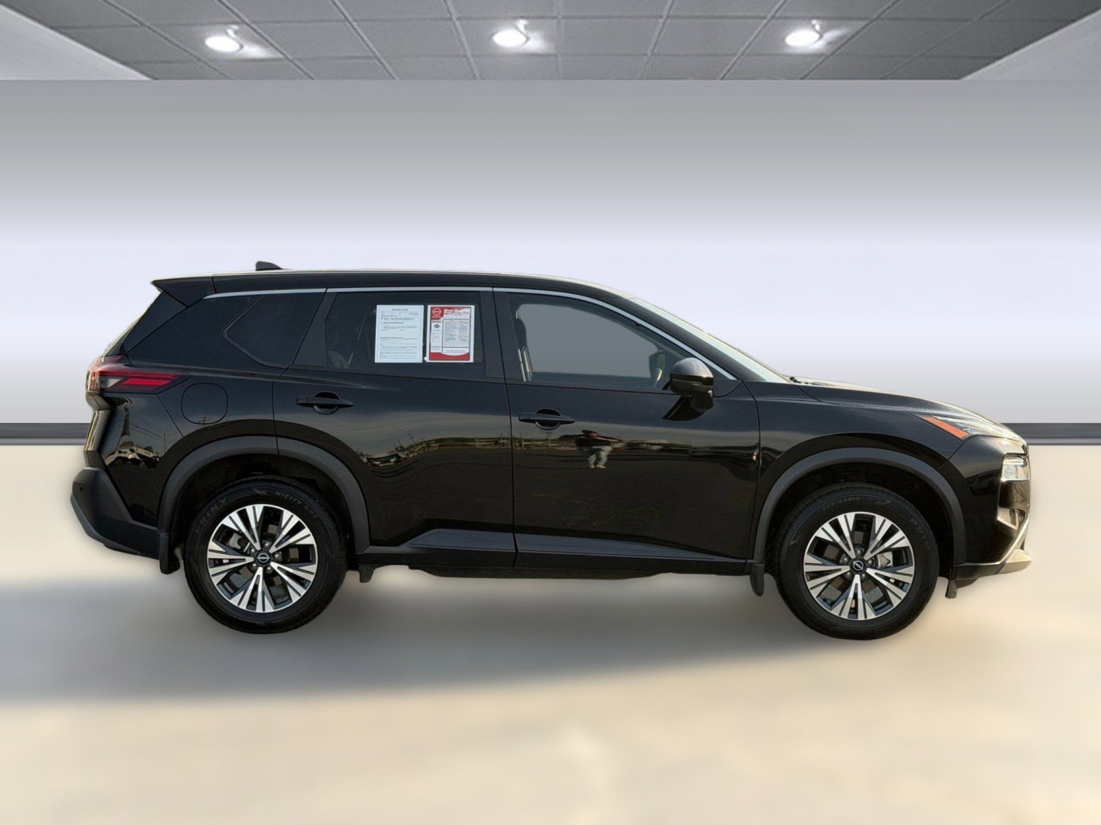 Certified 2022 Nissan Rogue SV image 8