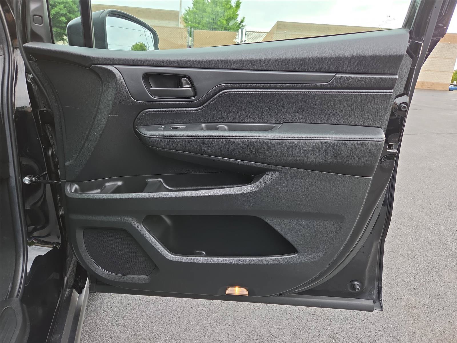Used 2025 Honda Odyssey EX-L image 26