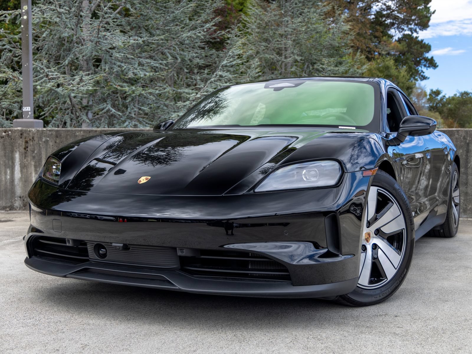 New 2026 Porsche Taycan AWD/4WD image 7