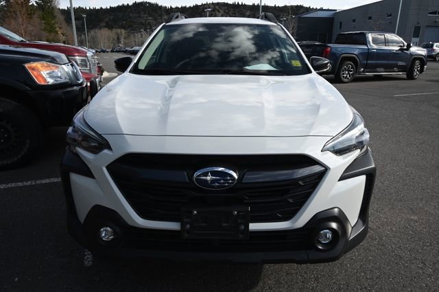 Used 2025 Subaru Outback Premium w/ Popular Package #1A image 4