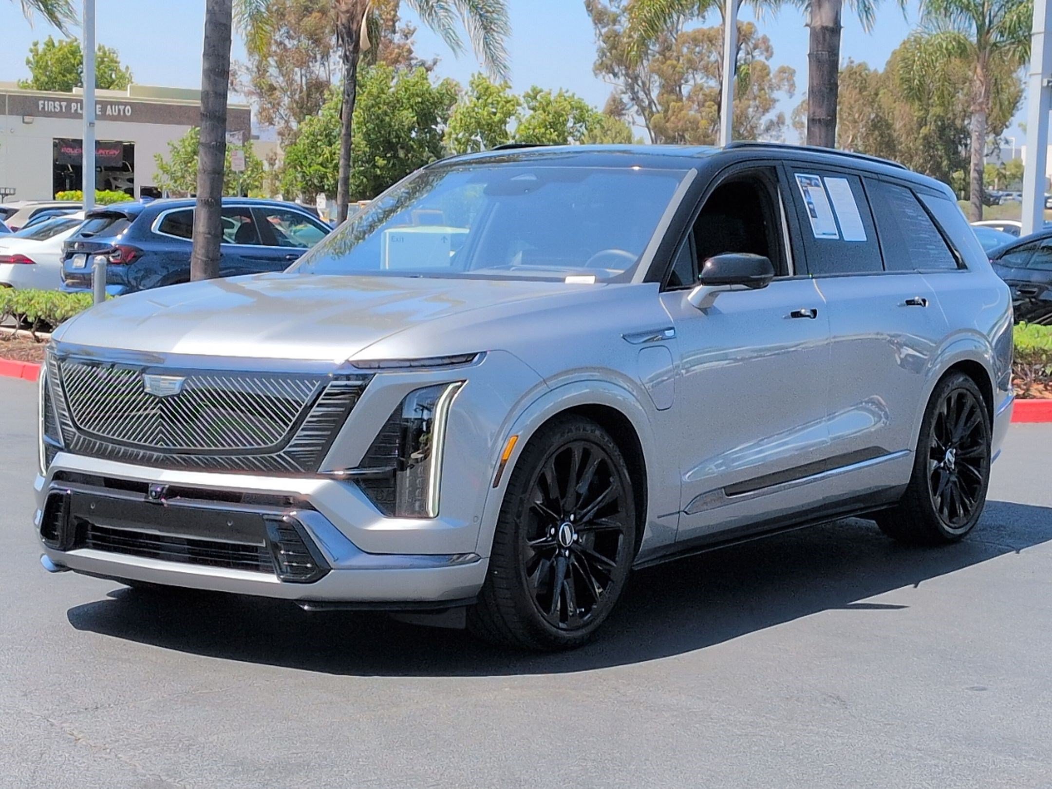 Used 2026 Cadillac Vistiq Platinum AWD/4WD image 5