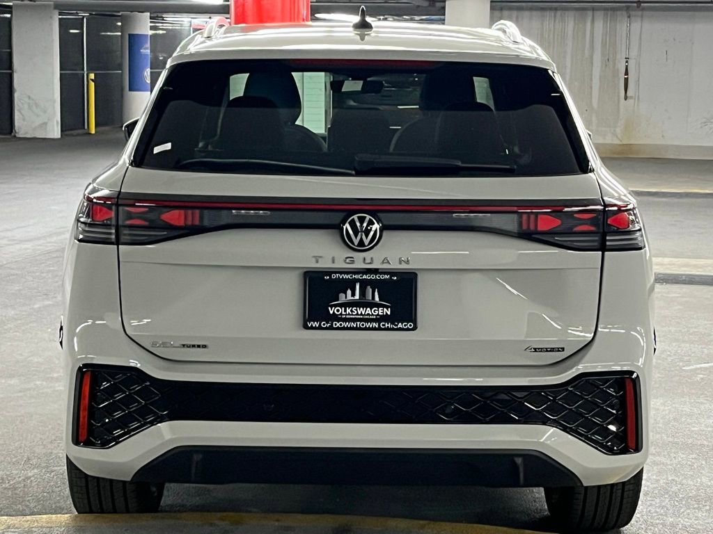 New 2026 Volkswagen Tiguan SEL R-Line image 35