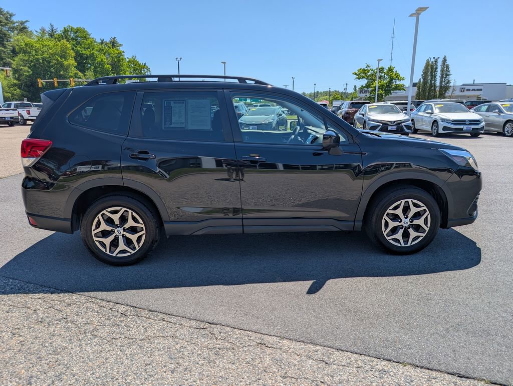Used 2024 Subaru Forester Premium AWD/4WD image 7