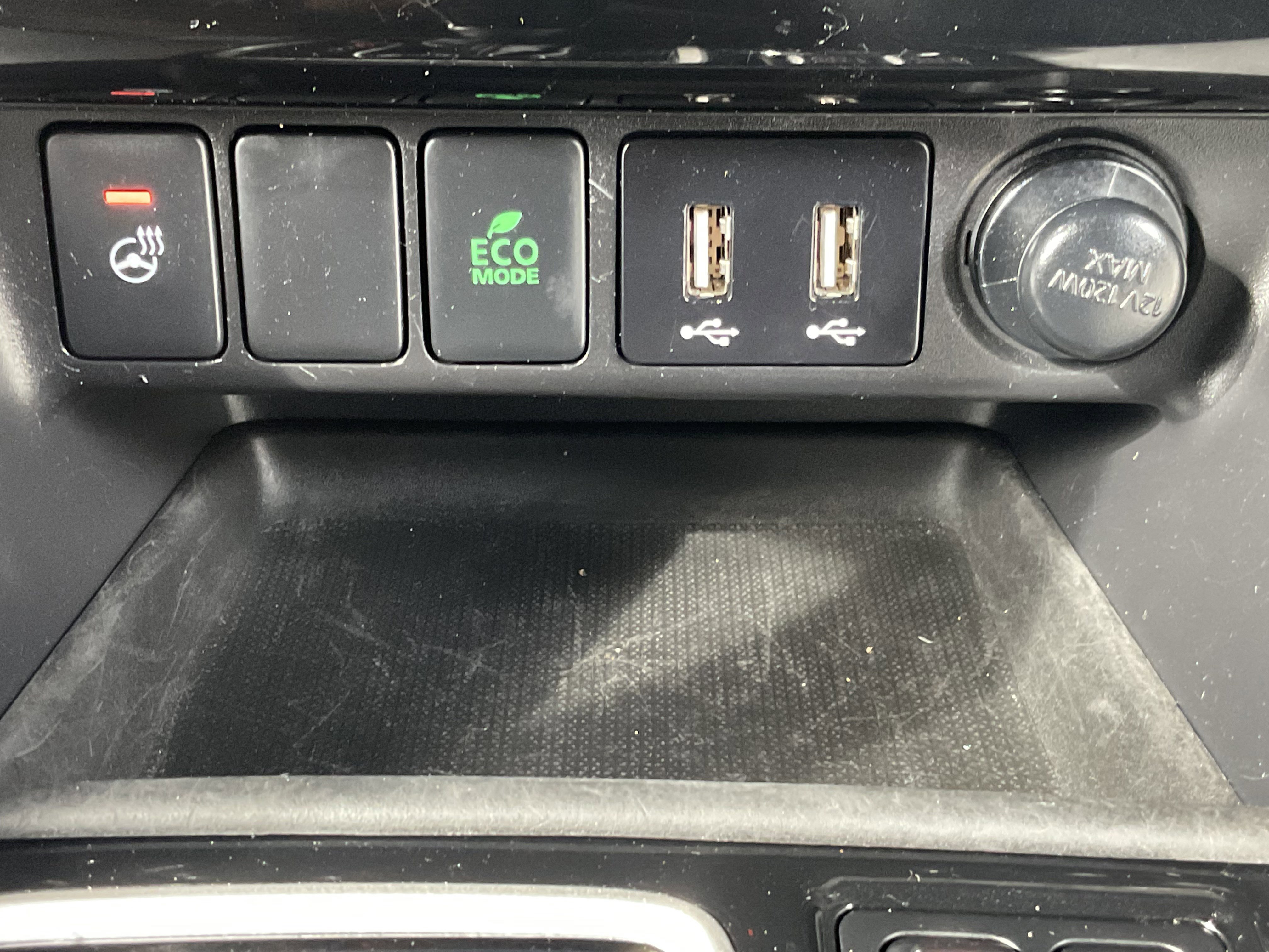 Used 2024 Mitsubishi Eclipse Cross SEL image 17