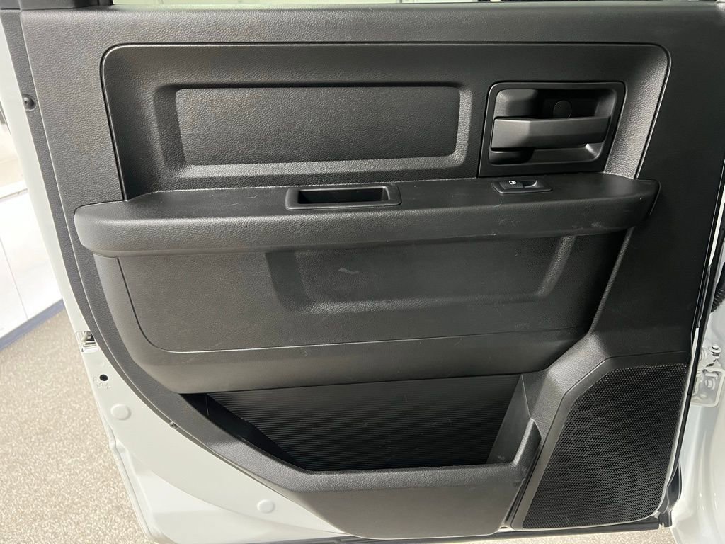 Used 2022 RAM 2500 Tradesman w/ Chrome Appearance Group image 42