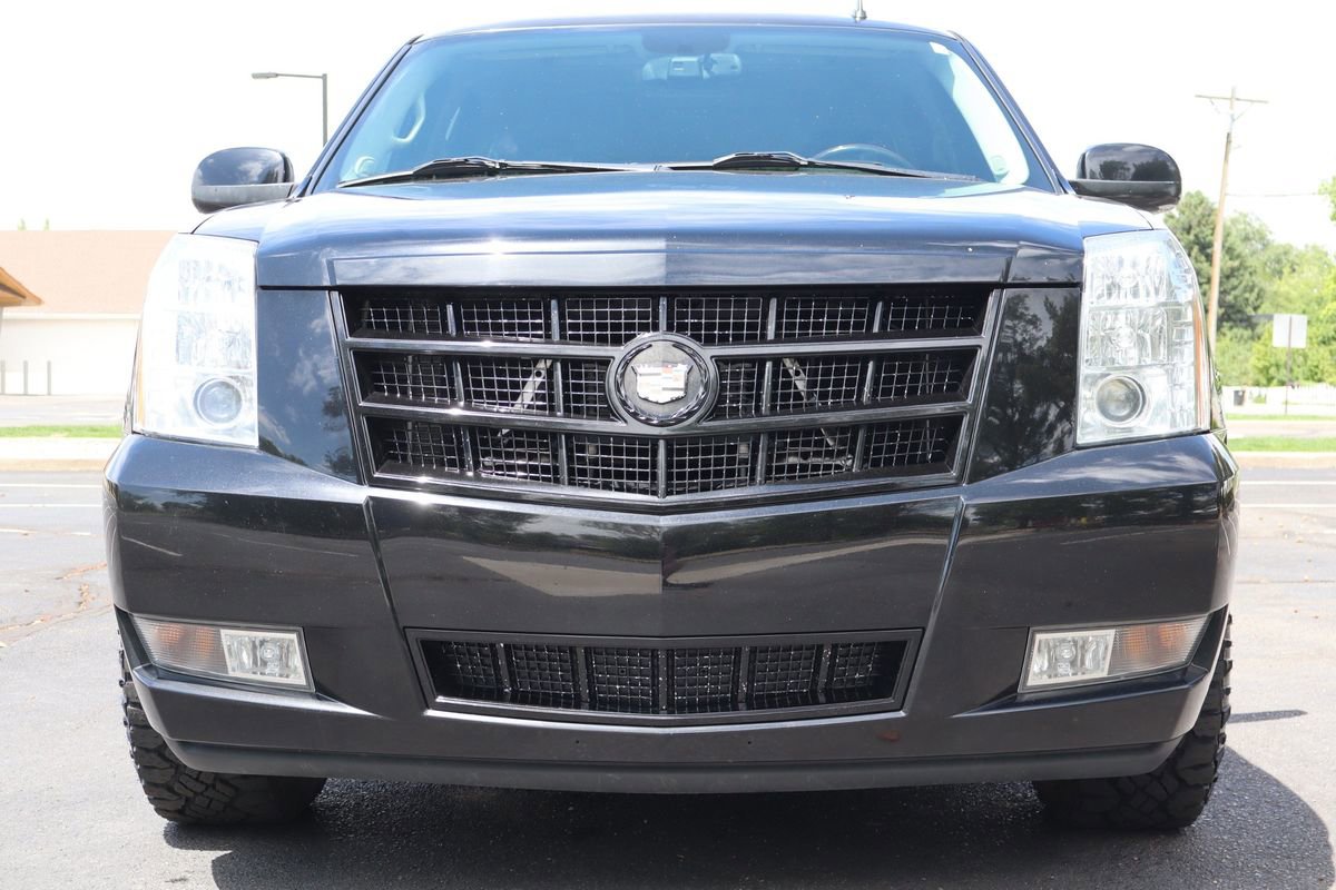 Used 2014 Cadillac Escalade Premium AWD/4WD image 13