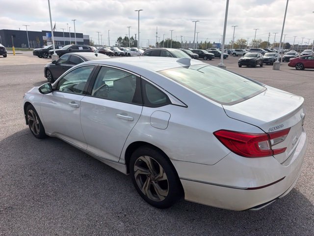 Used 2018 Honda Accord EX image 3