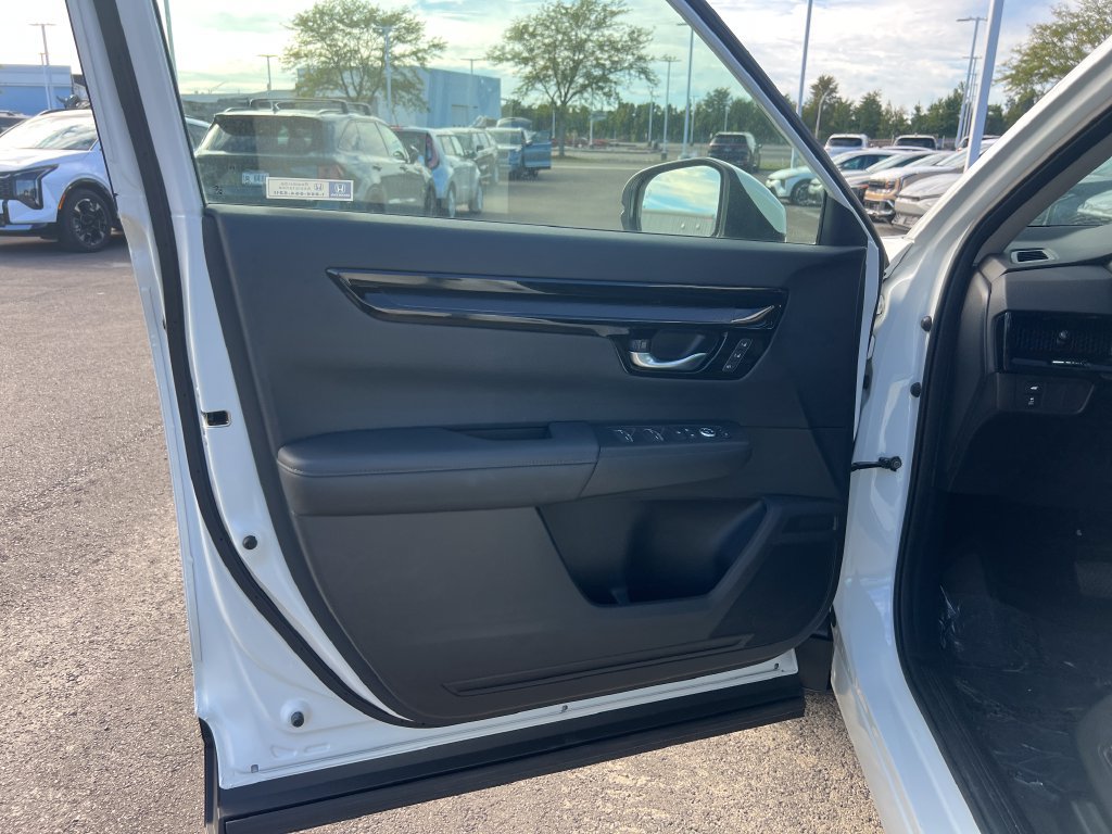Used 2024 Honda CR-V EX-L image 9