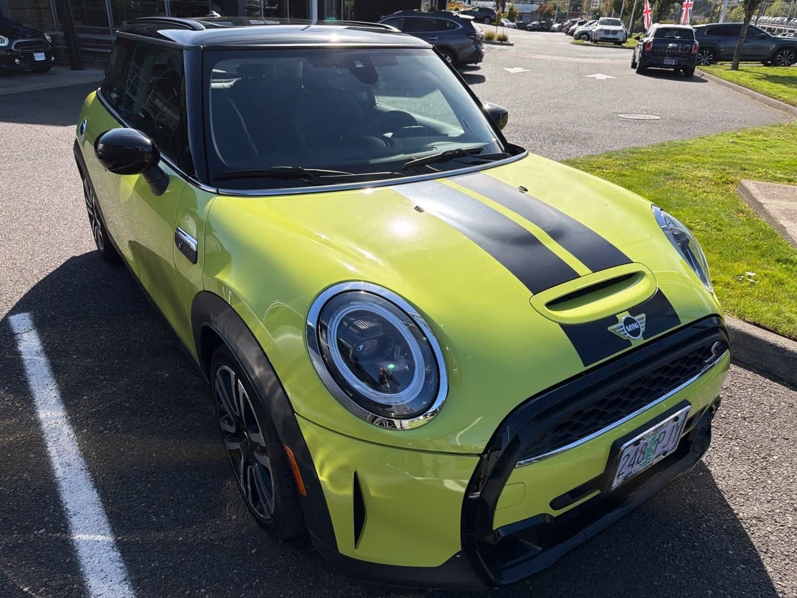 Used 2024 MINI Cooper S FWD image 6