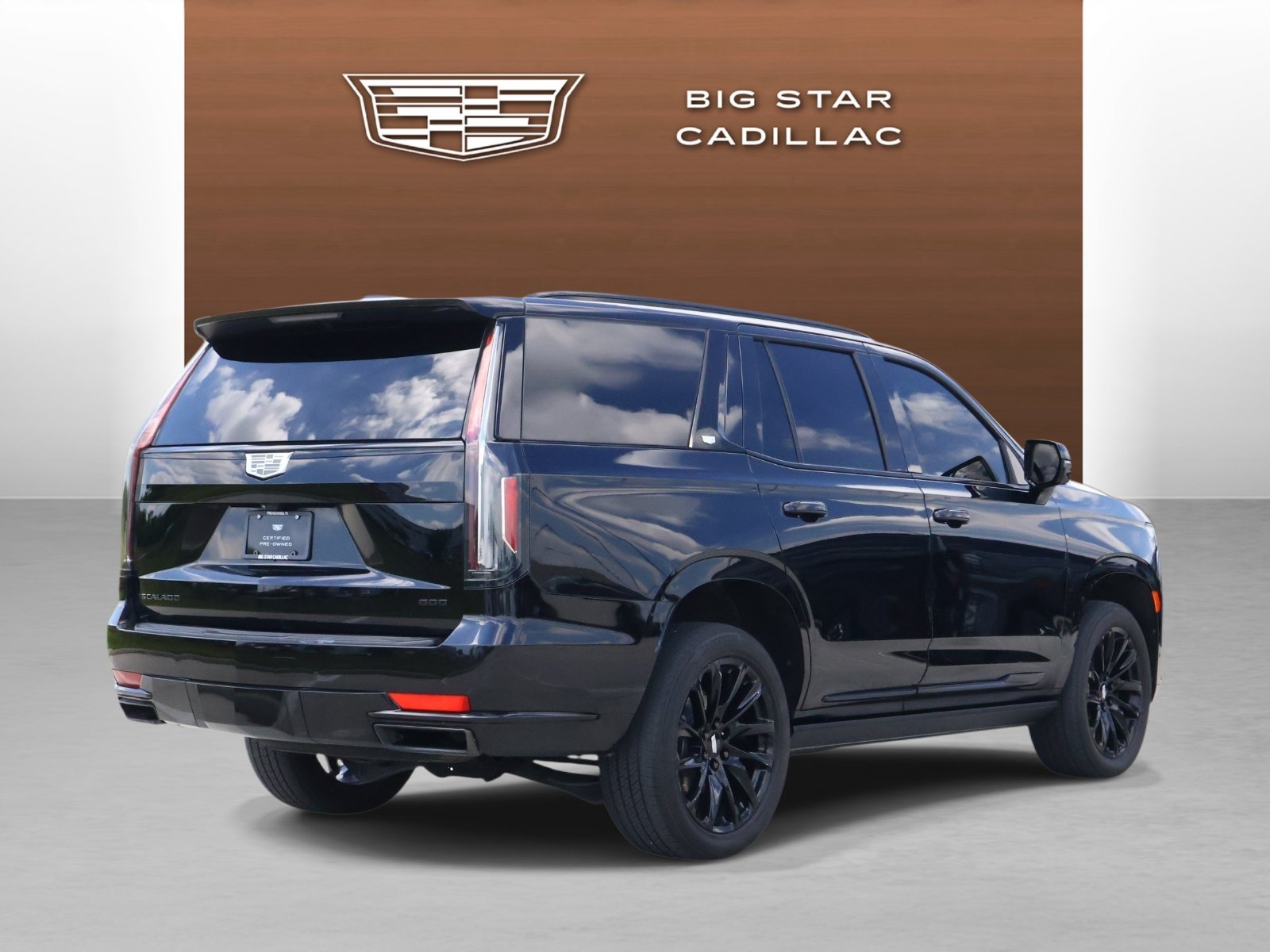 Used 2024 Cadillac Escalade Sport w/ LPO, ONYX Package AWD/4WD image 5
