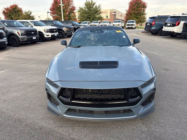 Used 2024 Ford Mustang GT Premium w/ GT Performance Package RWD image 2