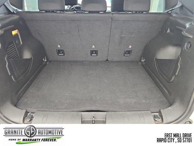 Used 2023 Jeep Renegade Latitude AWD/4WD image 23