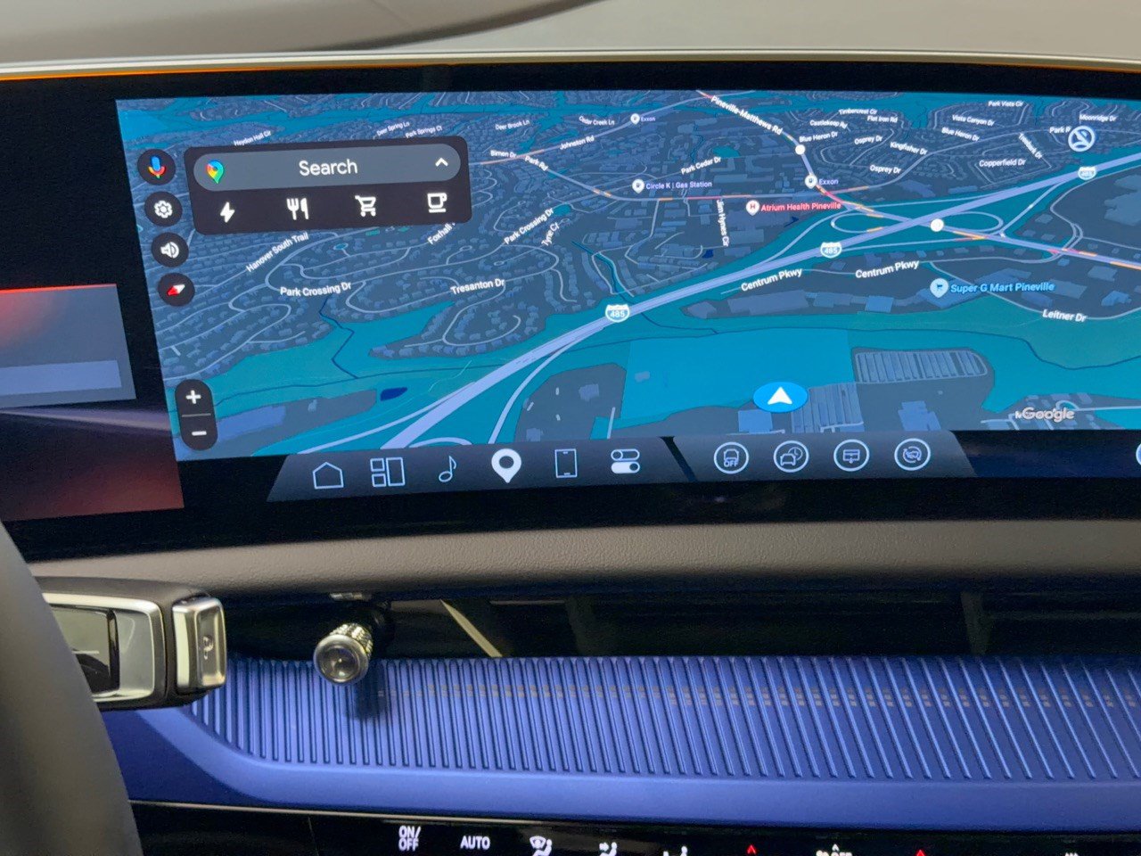 New 2027 Cadillac Optiq V w/ Deep Ocean Design Edition AWD/4WD image 23