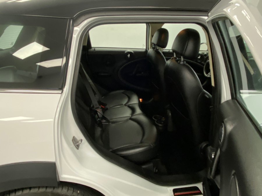 Used 2015 MINI Cooper Countryman S image 36