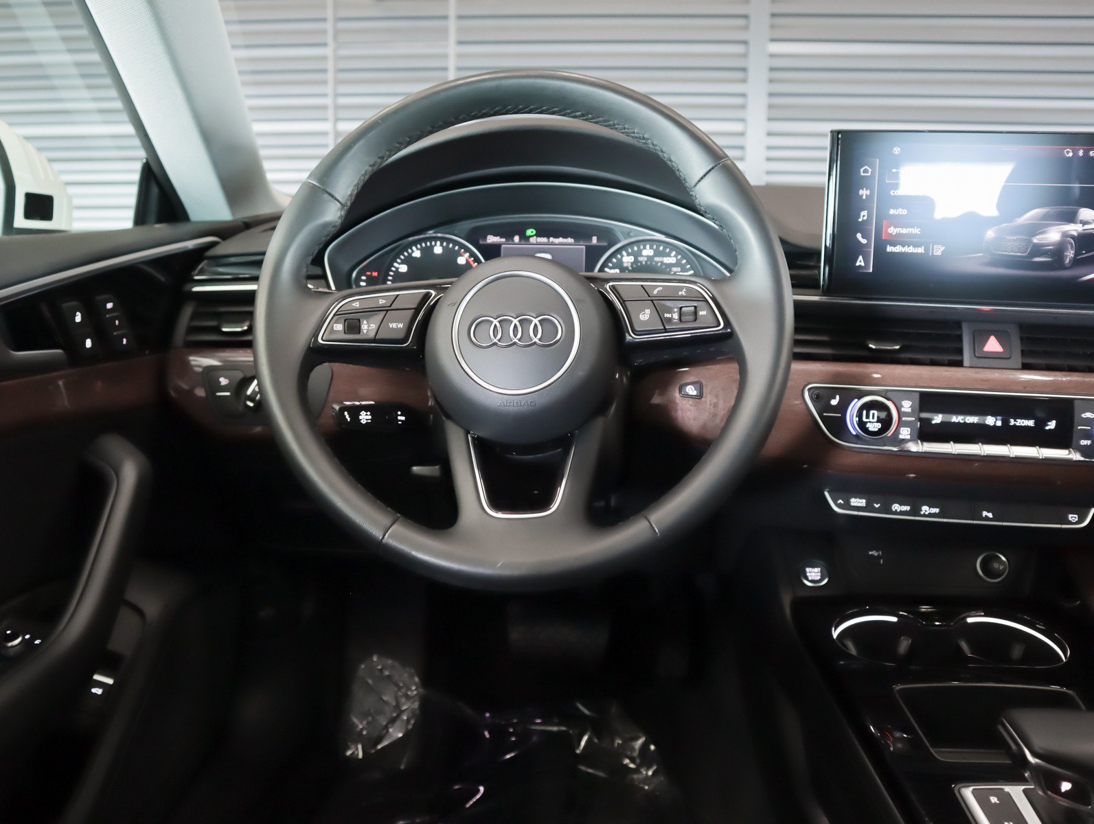 Used 2023 Audi A5 2.0T Premium w/ Convenience Package AWD/4WD image 18