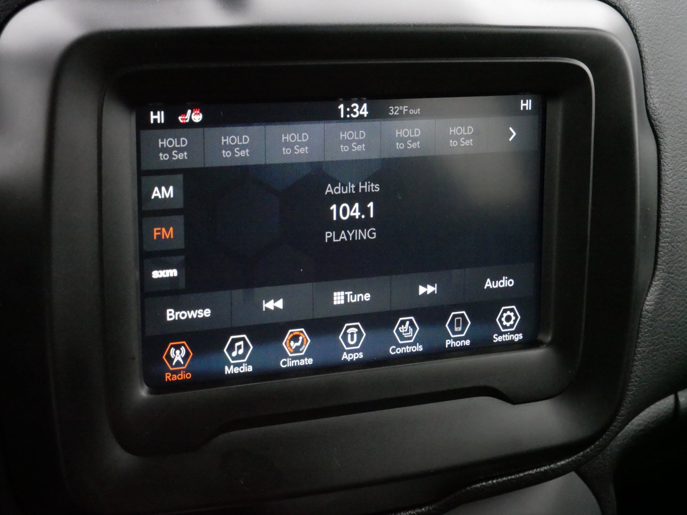 Used 2018 Jeep Renegade Trailhawk image 22