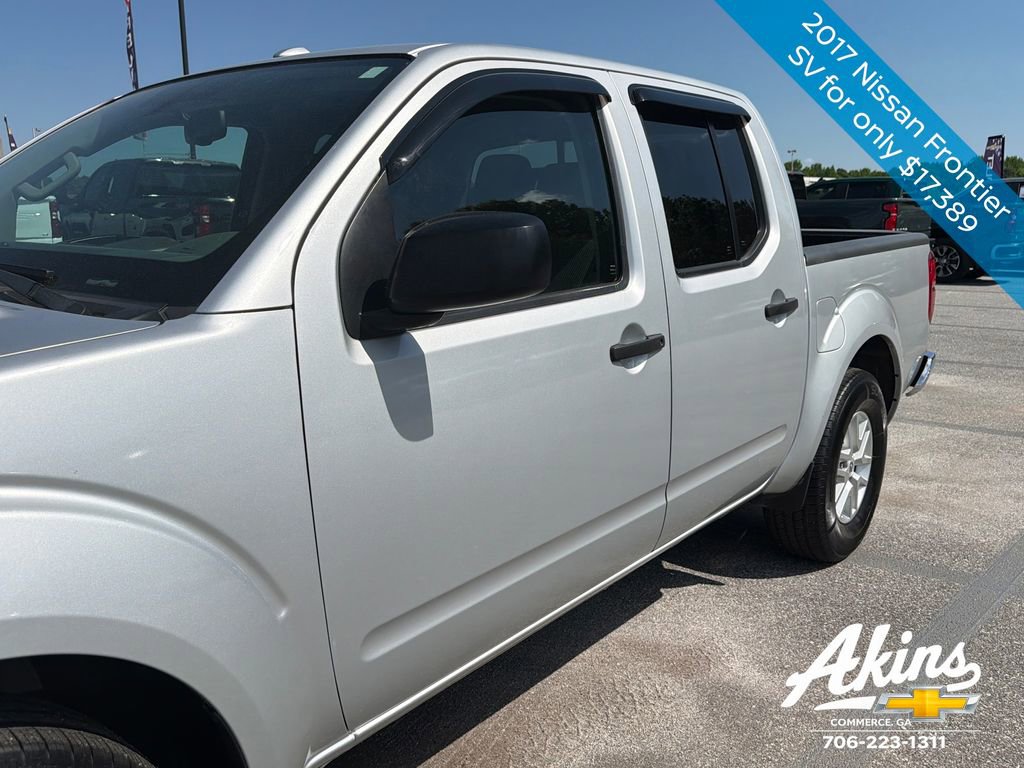 Used 2017 Nissan Frontier SV w/ SV Value Truck Package RWD image 2