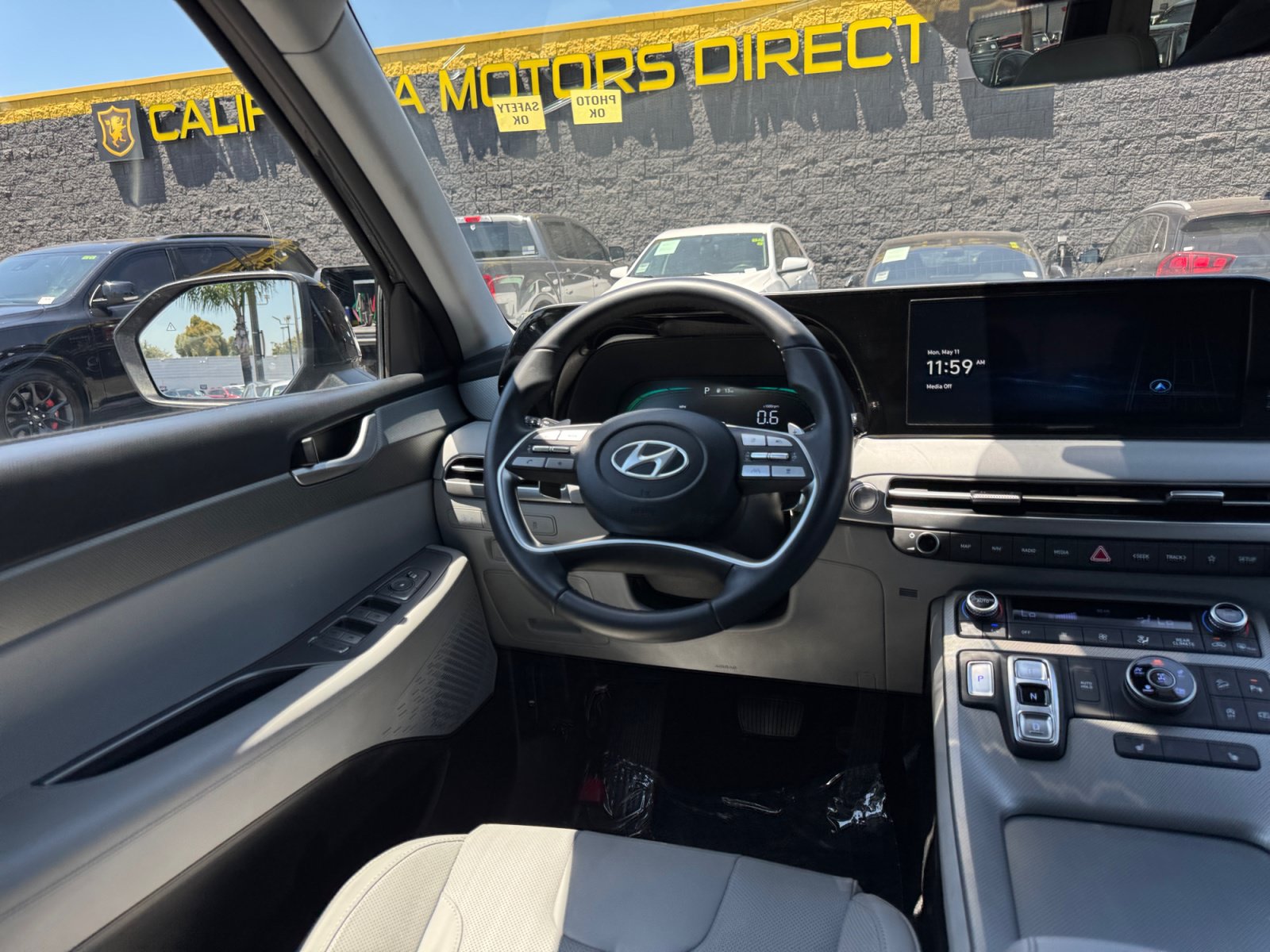 Used 2025 Hyundai Palisade SEL AWD/4WD image 17