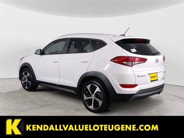 Used 2016 Hyundai Tucson Sport image 3