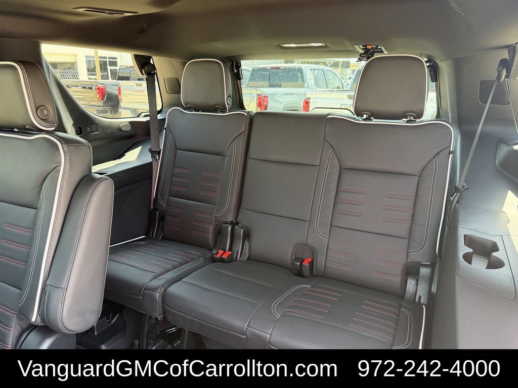 New 2026 GMC Yukon AT4 Ultimate w/ LPO, Floor Liner Package AWD/4WD image 26