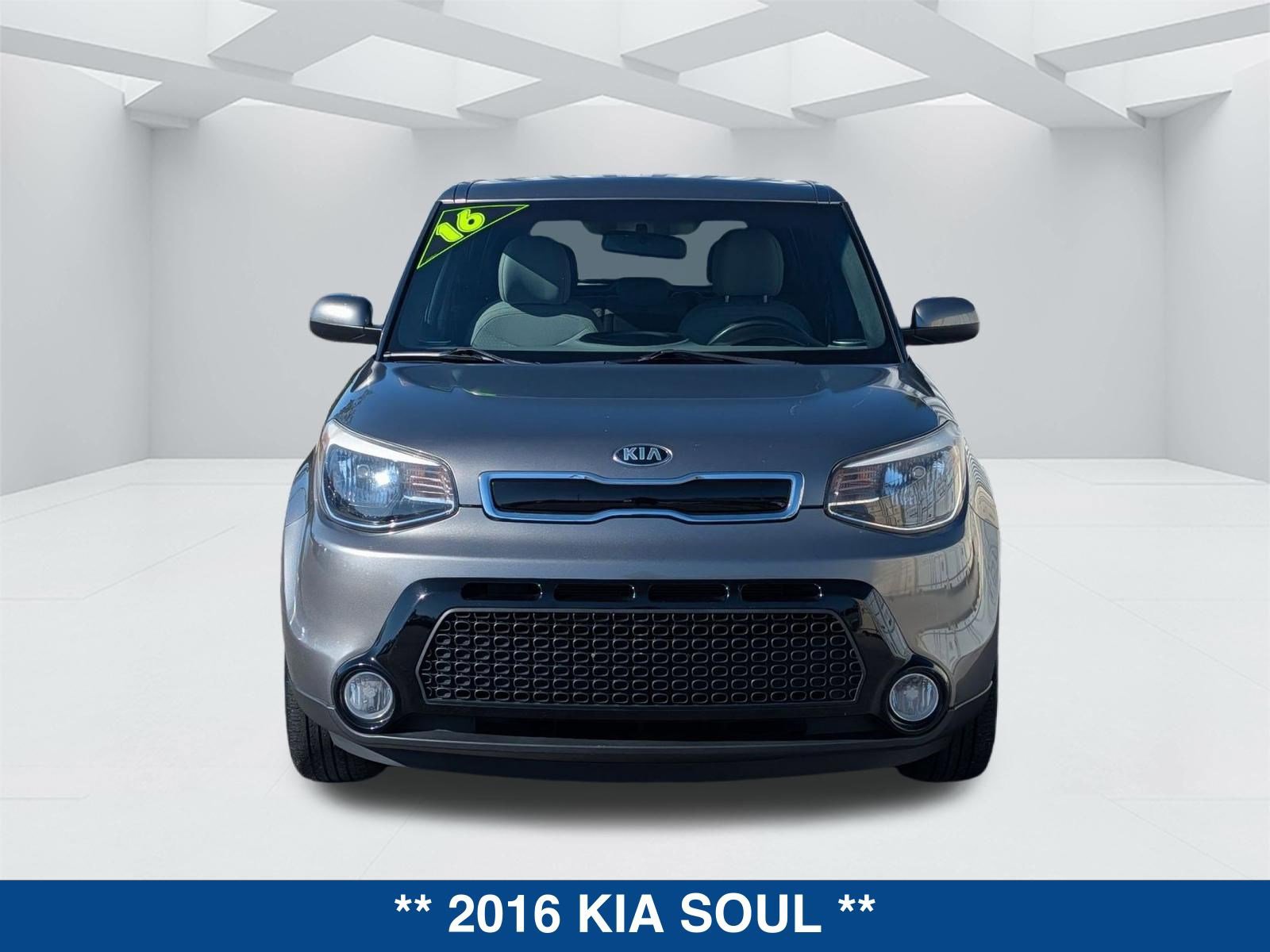 Used 2016 Kia Soul + image 8