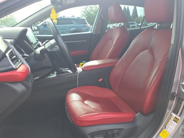 Used 2021 Toyota Camry XSE w/ Carpet Mat Package (TMS) FWD image 7