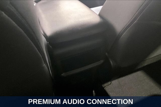 Used 2019 Toyota RAV4 LE AWD/4WD image 13