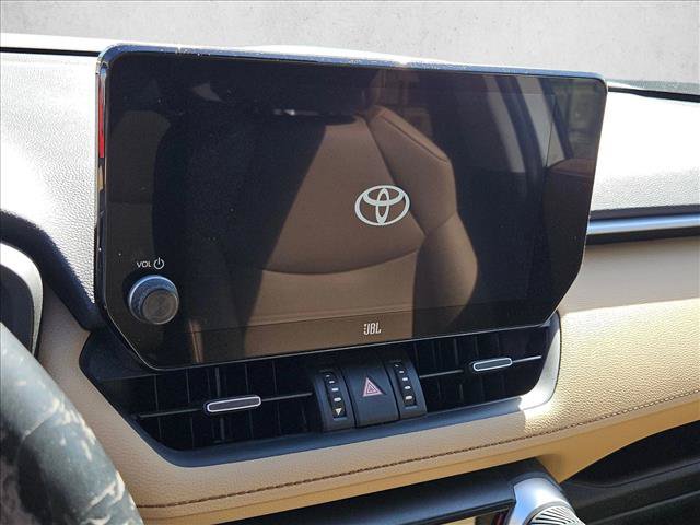Used 2023 Toyota RAV4 Limited FWD image 11