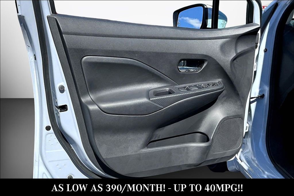 New 2025 Nissan Versa SV w/ Trunk Package FWD image 23