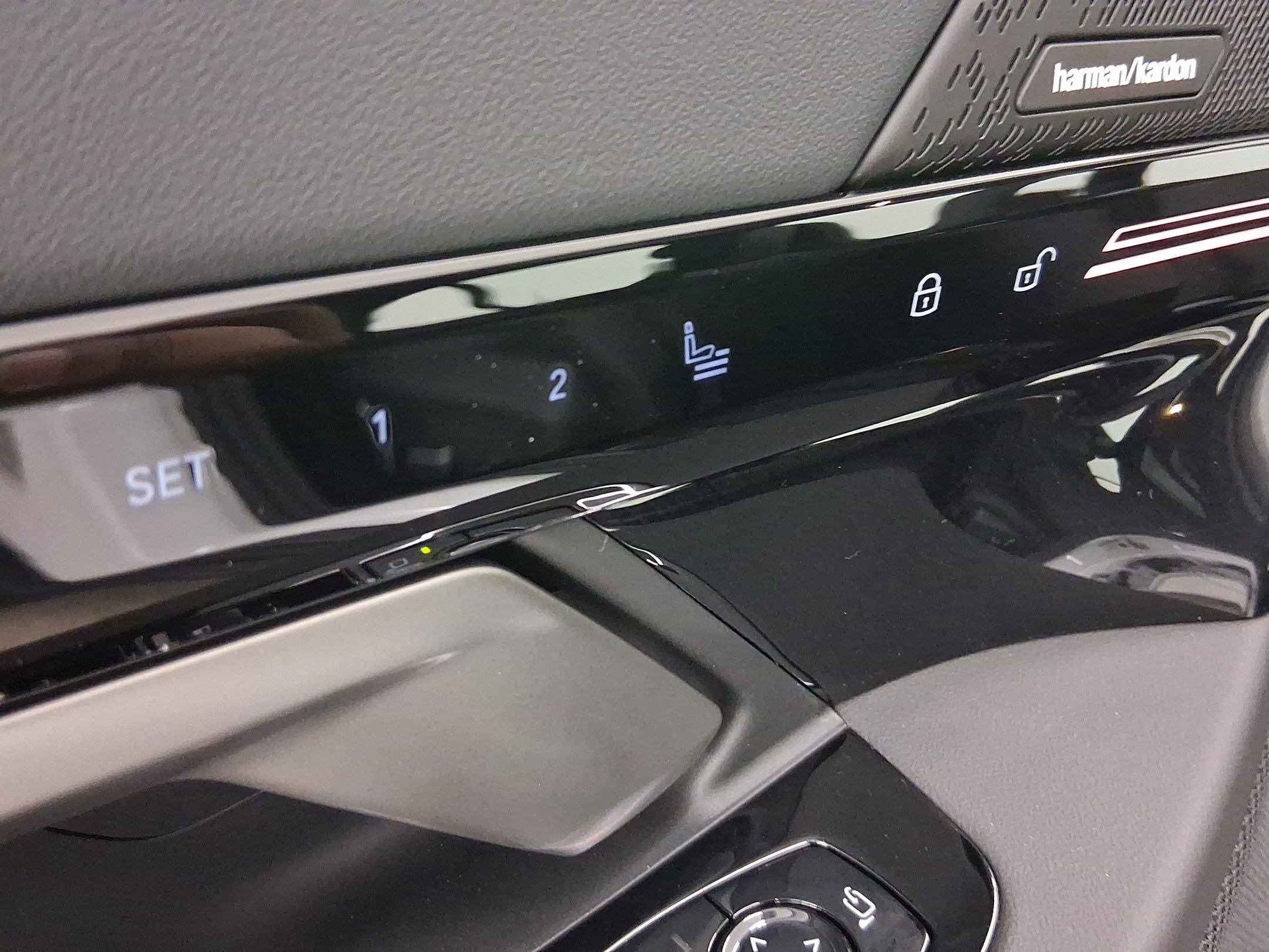 New 2026 BMW 530i RWD image 15