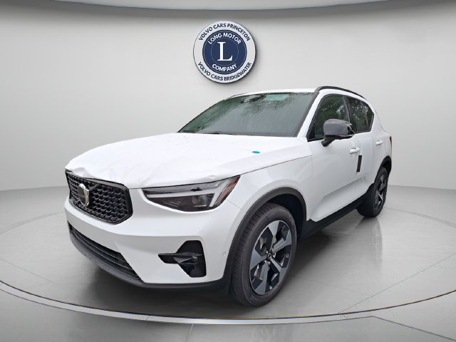 New 2026 Volvo XC40 B5 Plus w/ Protection Package Premier AWD/4WD image 1