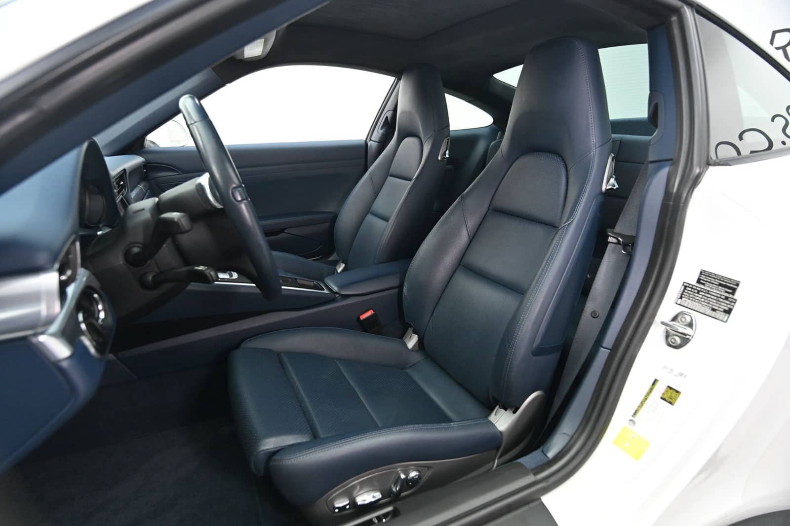 Used 2013 Porsche 911 Carrera 4S AWD/4WD image 18