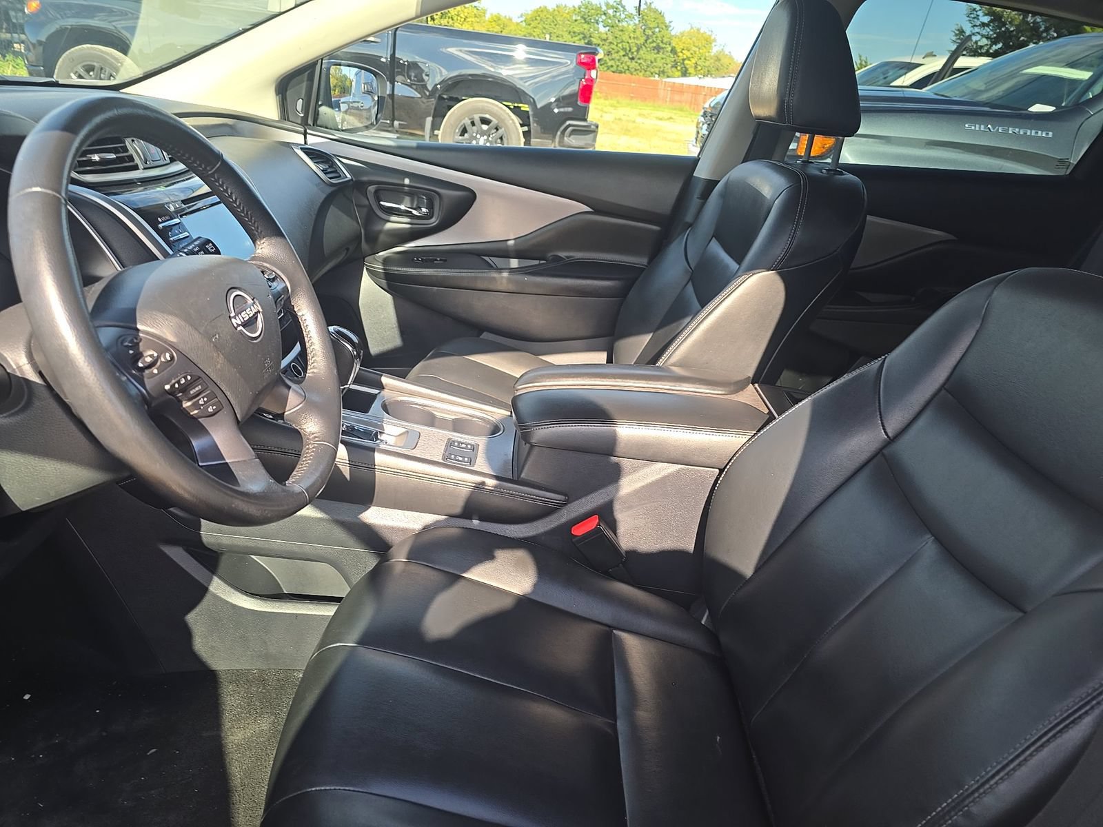 Used 2023 Nissan Murano SV AWD/4WD image 5