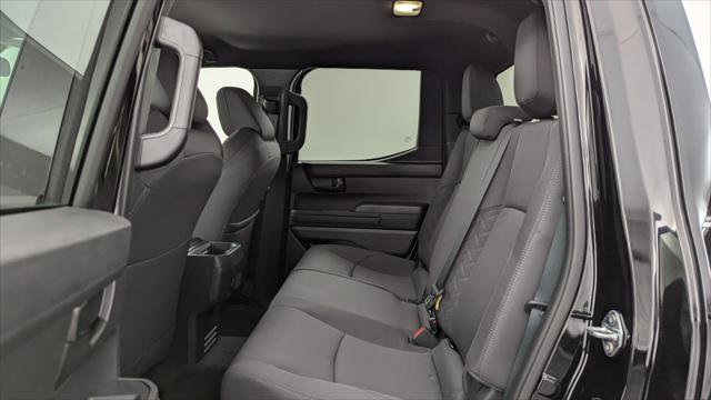 Used 2025 Toyota Tacoma SR image 17