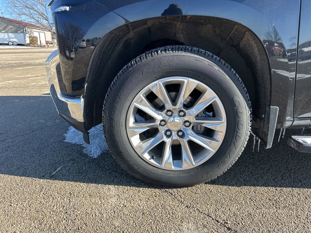 Used 2019 Chevrolet Silverado 1500 LTZ w/ LTZ Plus Package AWD/4WD image 19